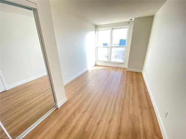 Additional image 22 of 135 James St Unit 1206
