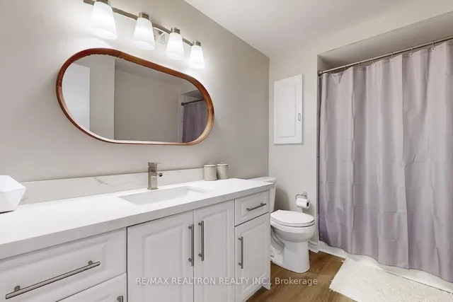 Additional image 16 of 5411 Lakeshore Rd Unit 2