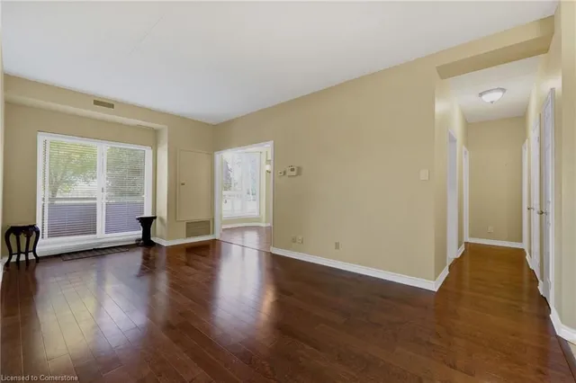 Additional image 8 of 416 Limeridge Rd Unit 109