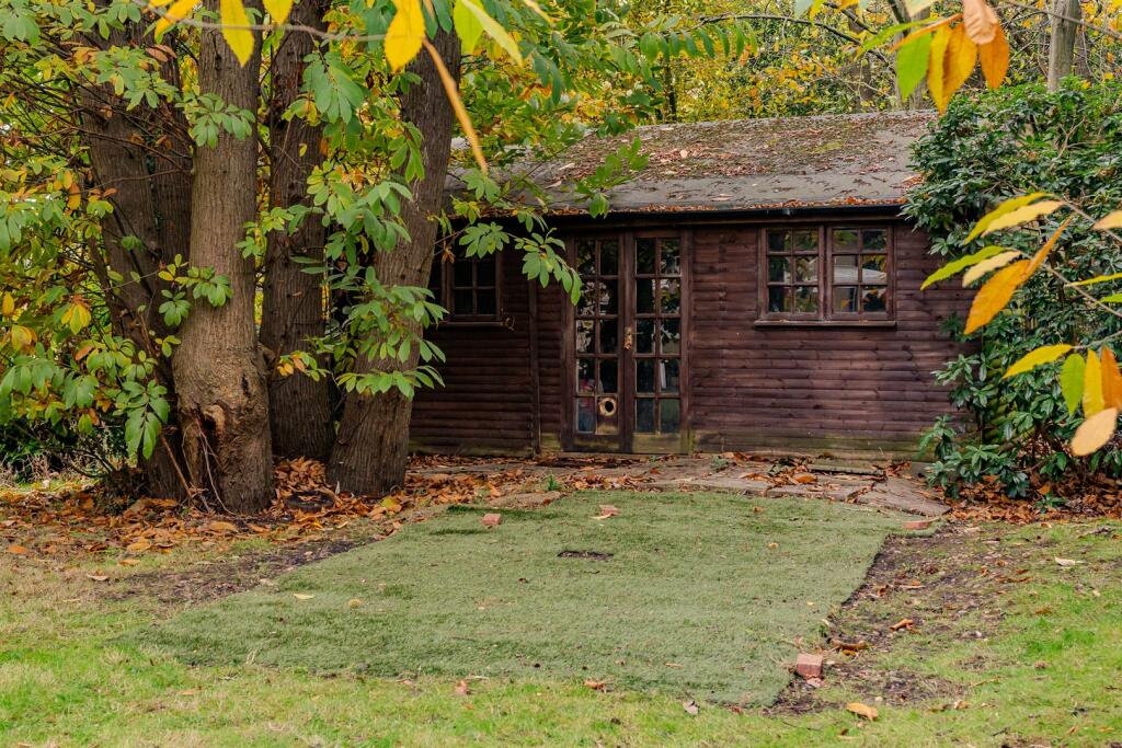 Additional image 22 of Canonsfield Road, Welwyn