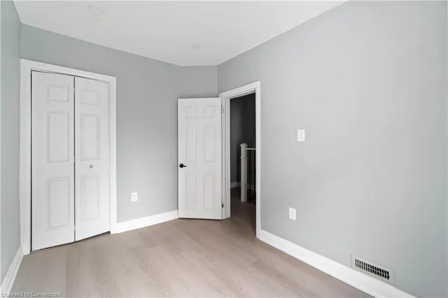 Additional image 21 of 43 Fullerton Ave