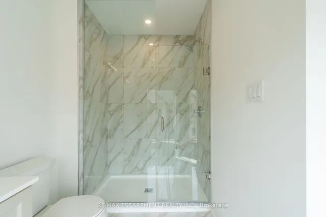 Additional image 18 of 11 Raspberry Lane