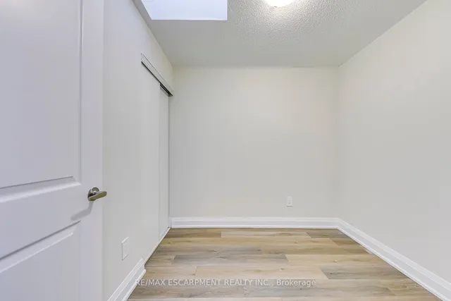 Additional image 23 of 1577 Rose Way Unit 105