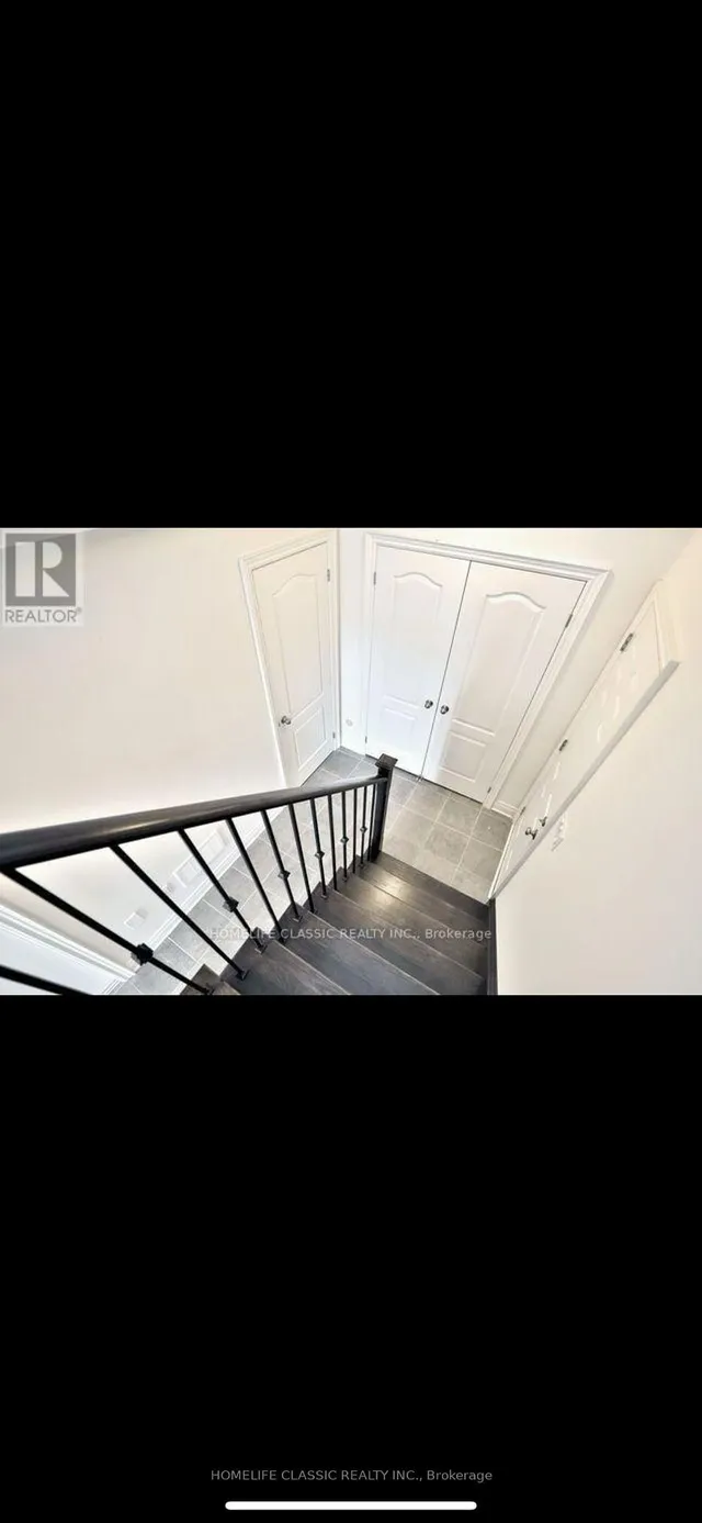 Additional image 2 of 1429 Clarriage Crt