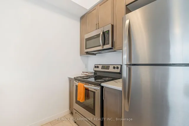 Additional image 11 of 101 Shoreview Pl Unit 113