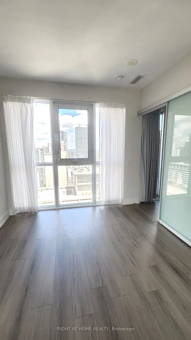 Additional image 30 of 7 Grenville St Unit 2809