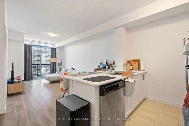 Primary image of 450 Dundas St Unit 906