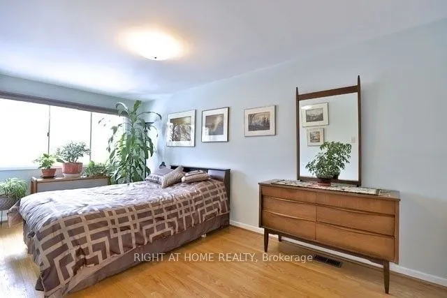 Additional image 10 of 36 Danville Dr