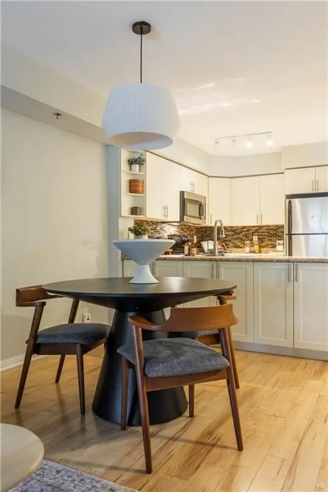 Additional image 18 of 3070 ROTARY Way Unit 122