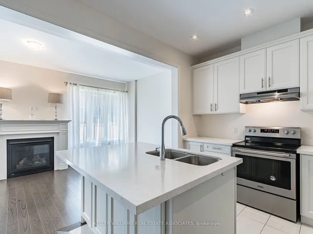 Additional image 14 of 18 Heming Tr