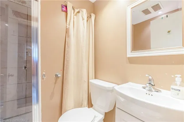 Additional image 28 of 6 Rideau Cres