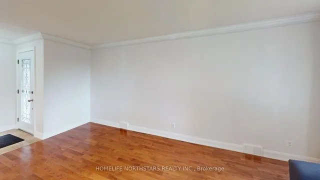 Additional image 26 of 65 Lexfield Ave