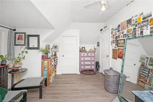 Additional image 31 of 117 Fairleigh Ave