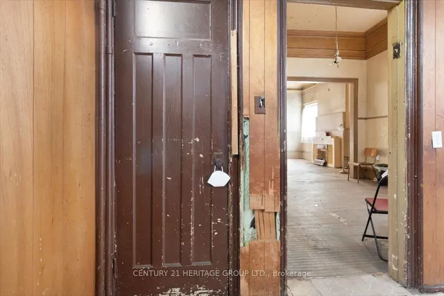 Additional image 13 of 143 Catharine St