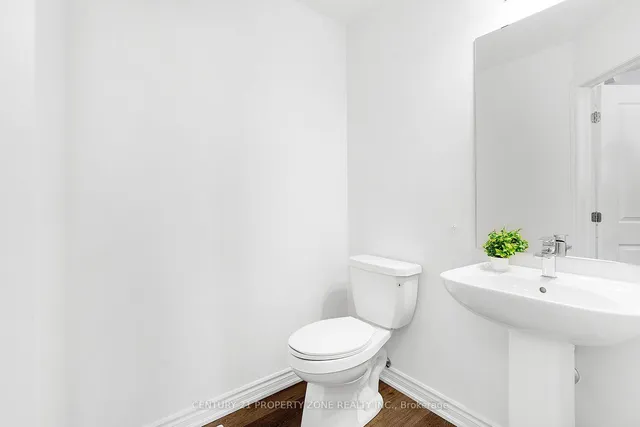 Additional image 19 of 61 Soho St Unit 102