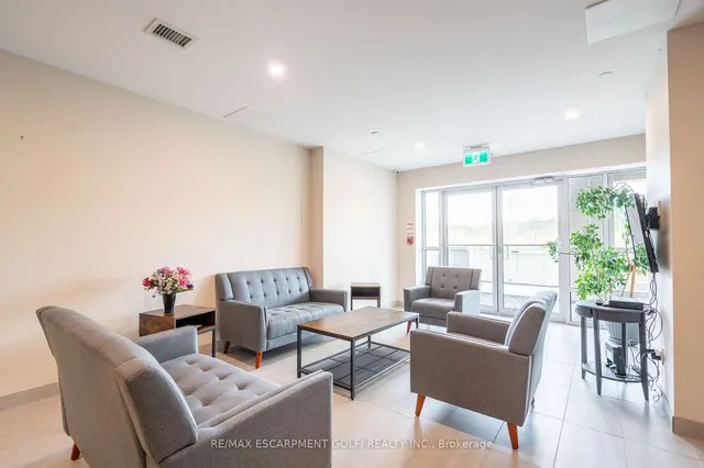 Additional image 5 of 4040 Upper Middle Rd Unit 310