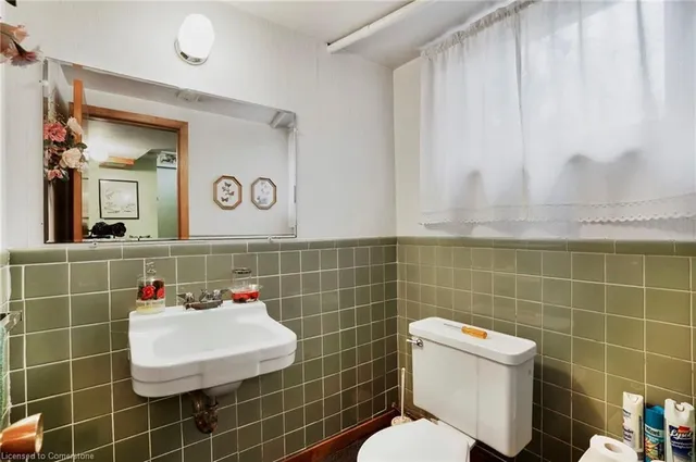 Additional image 29 of 140 West 35th St