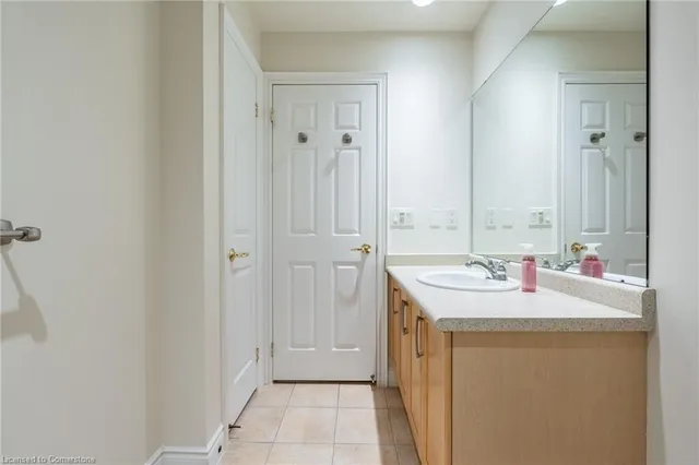 Additional image 9 of 399 Elizabeth St Unit 611