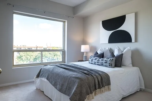 Additional image 24 of 3497 UPPER MIDDLE Rd Unit 409