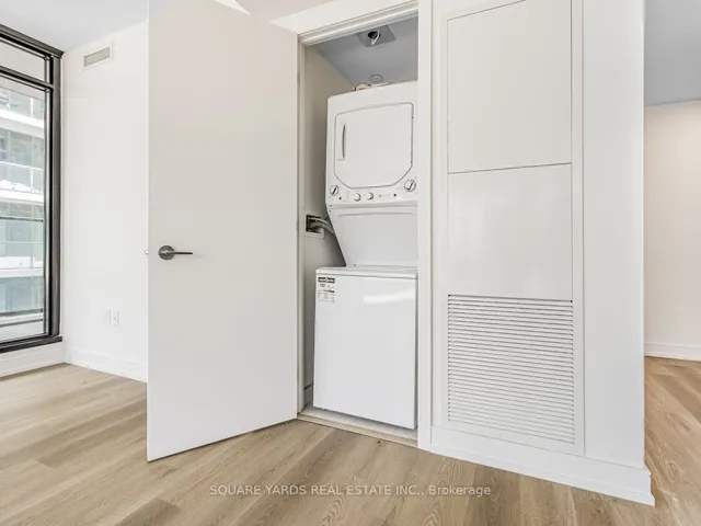 Additional image 13 of 1 Jarvis St Unit 1010