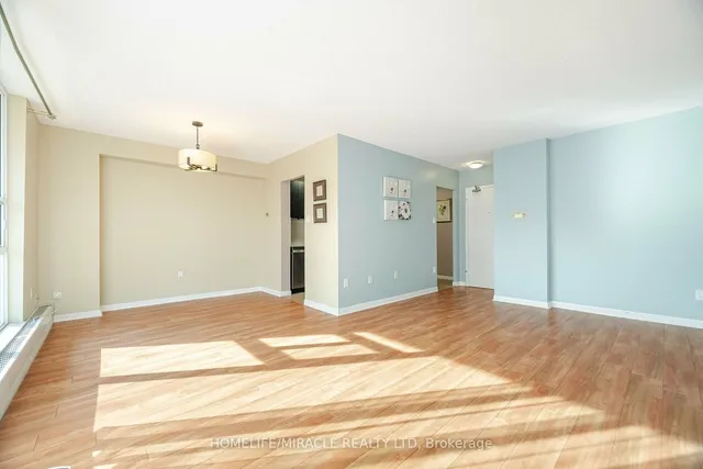 Additional image 11 of 1964 Main St Unit 501