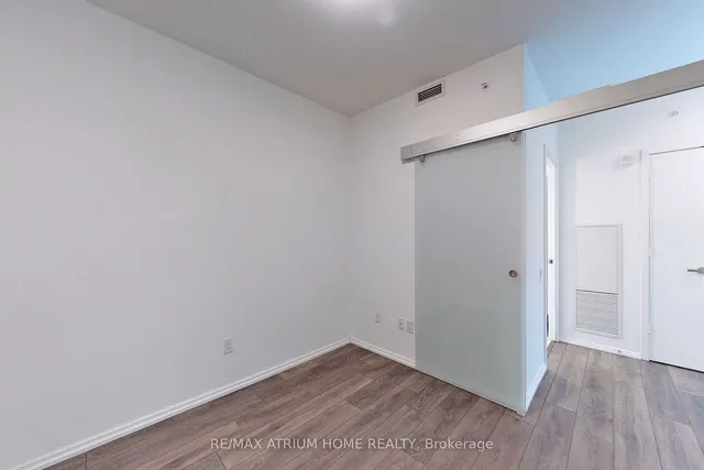 Additional image 22 of 45 Charles St Unit 1701