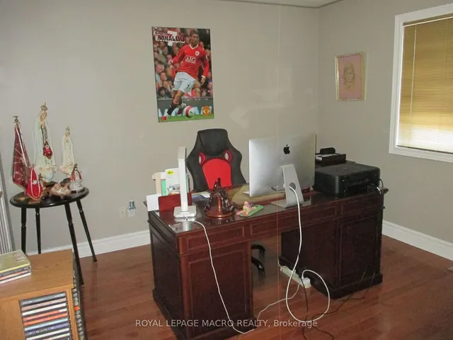 Additional image 19 of 22 Resolute Dr