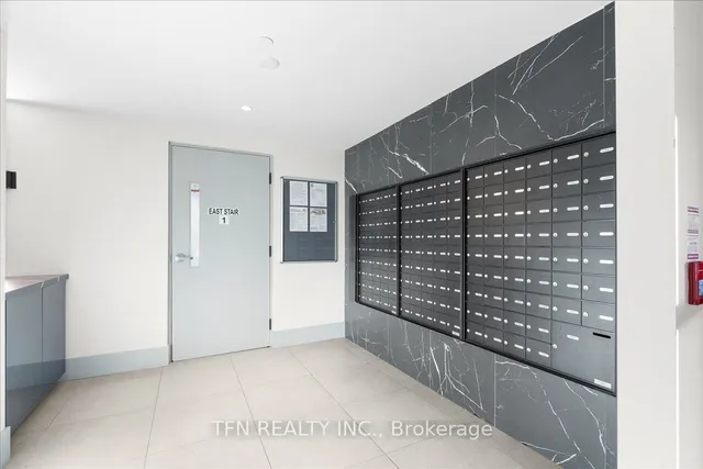 Additional image 23 of 600 North Service Rd Unit 522