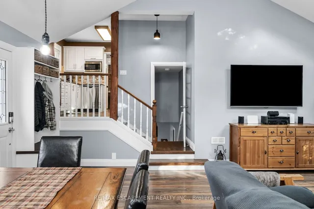 Additional image 10 of 2118 Governors Rd