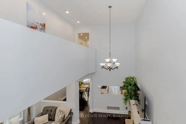 Additional image 16 of 1201 Mowat Lane