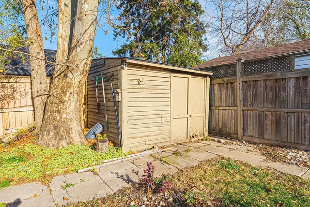 Additional image 23 of 189 Crockett St