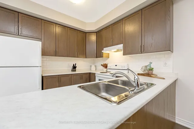 Additional image 16 of 84 Bobolink Rd