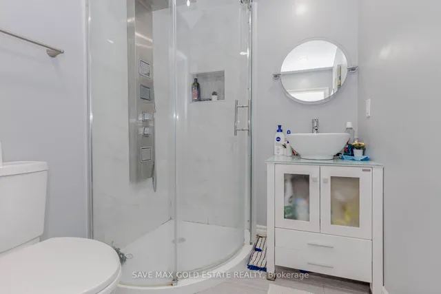 Additional image 33 of 1201 Mowat Lane