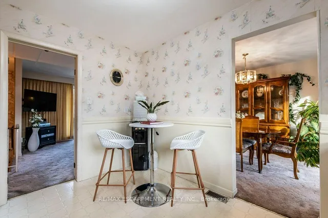 Additional image 12 of 39 San Francisco Ave