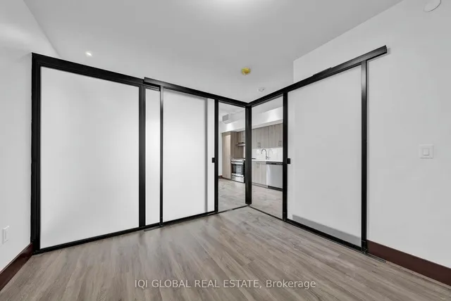 Additional image 10 of 121 King St Unit 404