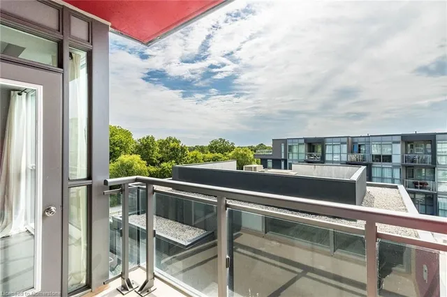 Additional image 22 of 5240 Dundas St Unit B414