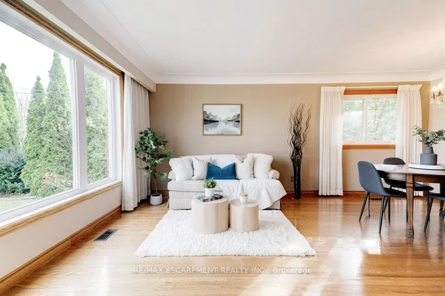 Additional image 5 of 146 West 3rd St