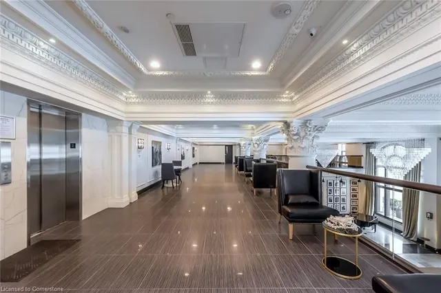 Additional image 28 of 112 King St Unit 807