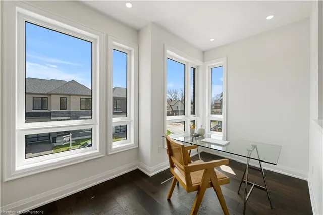 Additional image 22 of 518 Markay Common