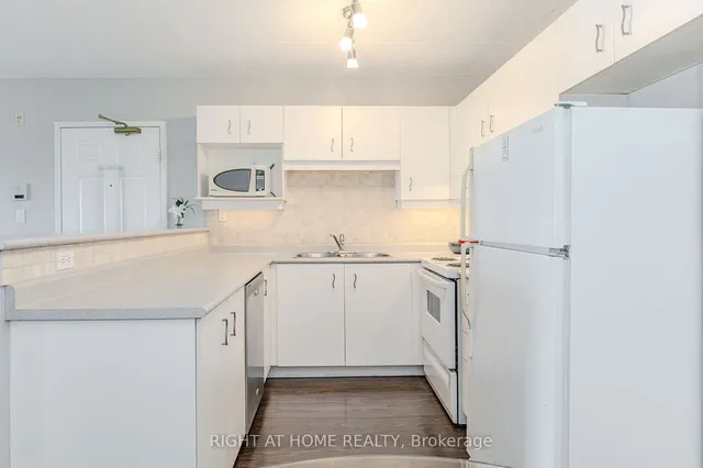 Additional image 13 of 1800 Walkers Line Unit 310