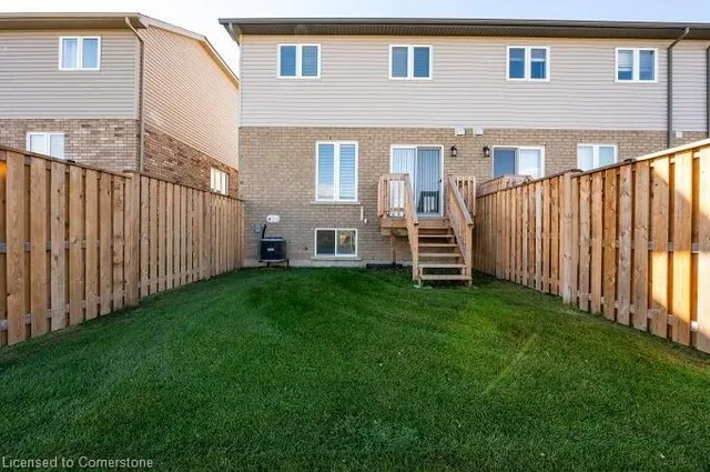 Additional image 36 of 114 Laguna Village Cres