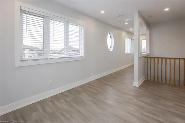 Additional image 28 of 274 Margaret Ave