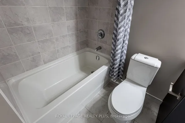 Additional image 20 of 716 Main St Unit 1003