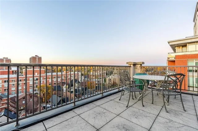 Additional image 32 of 399 Elizabeth St Unit 611