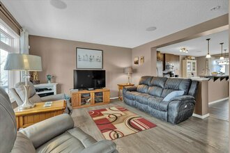 Additional image 3 of 3608 12 St NW