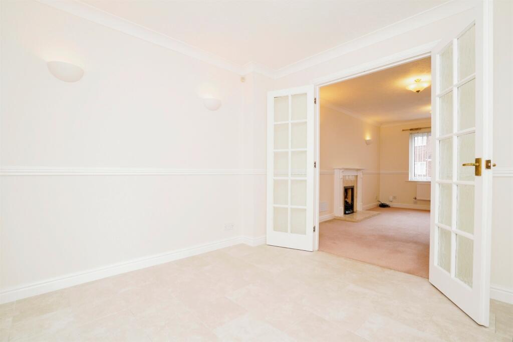 Additional image 4 of Bewdley Close, Harpenden