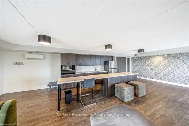 Additional image 22 of 716 MAIN STREET EAST Unit 1109