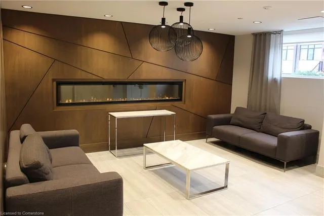 Additional image 20 of 16 Markle Cres Unit 102