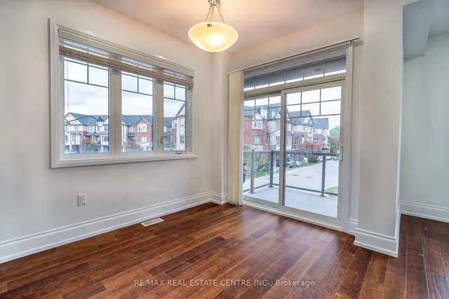 Additional image 11 of 2 Near Lane