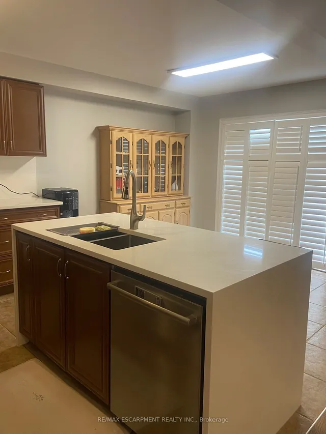 Additional image 11 of 44 PELECH Cres